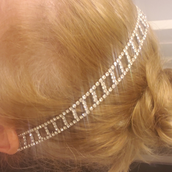 Rhinestone Headband - Picture 5 of 5